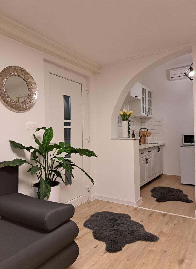 자다르 Studio Apartman Maris 아파트 외부 사진